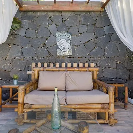 וילה La Isla By Rentaholidayslanzarote