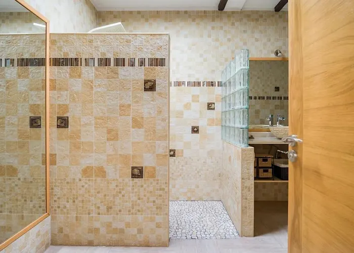 La Isla By Rentaholidayslanzarote וילה