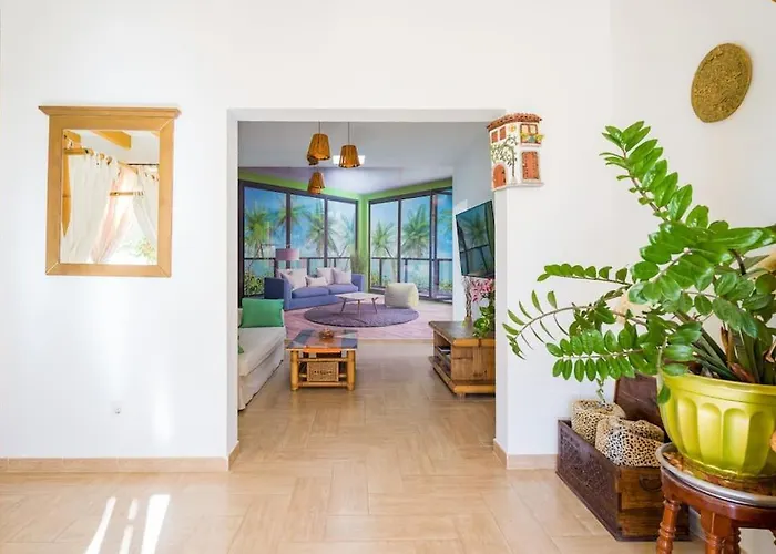 La Isla By Rentaholidayslanzarote * פלאיה בלנקה