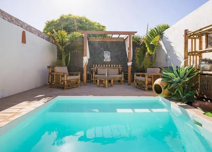 La Isla By Rentaholidayslanzarote