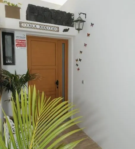 La Isla By Rentaholidayslanzarote * פלאיה בלנקה