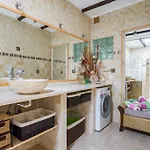 La Isla By Rentaholidayslanzarote Villa *