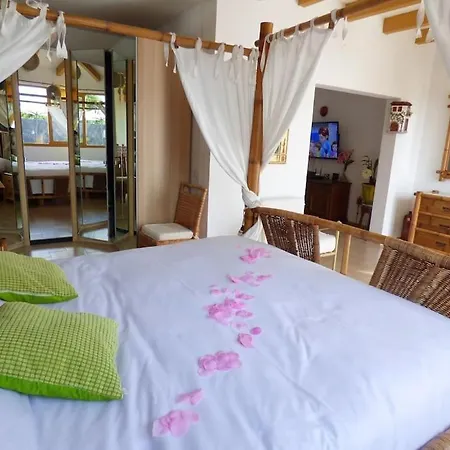 La Isla By Rentaholidayslanzarote فيلة بلايا بلانكا